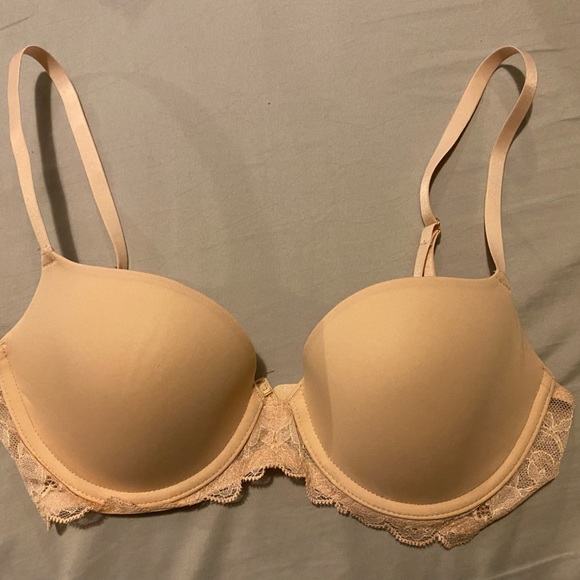 Natori STATEMENT CONTOUR UNDERWIRE BRA 32c - Picture 2 of 7